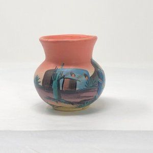 Native American Navajo Vase, Handmade, Hand Painted